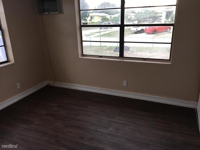 Building Photo - 3100 Ocean Pky