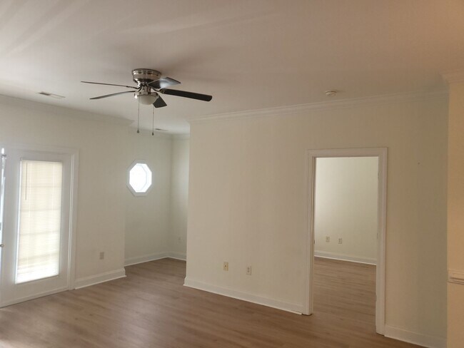Foto del edificio - 2bed/2 Bath