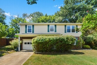 Building Photo - 108 Cunningham Pl