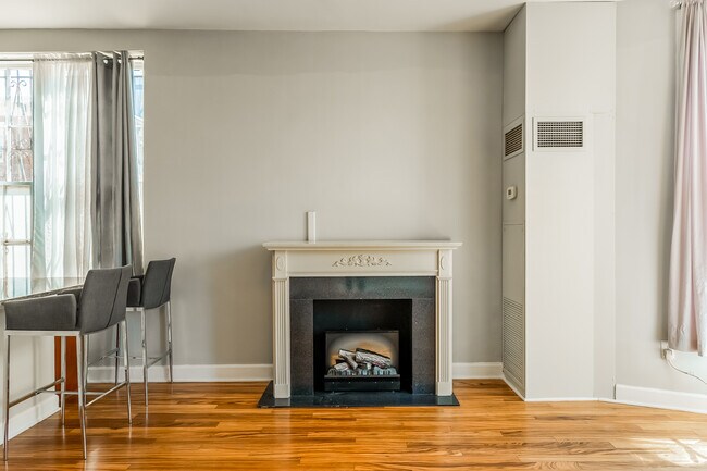Foto del edificio - 333 2nd St NE