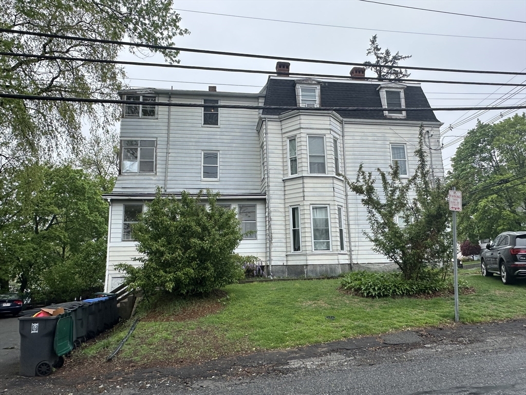 Primary Photo - 24 N Main St
