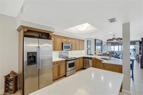 Building Photo - 13105 Vanderbilt Dr