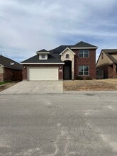 Building Photo - 1811 Boise Dr