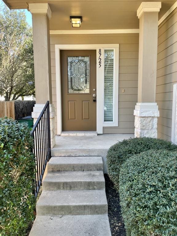 Building Photo - 8725 White Ibis Dr