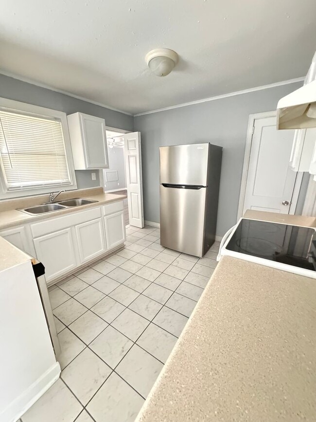 Foto del edificio - 307 Clairborne Ave