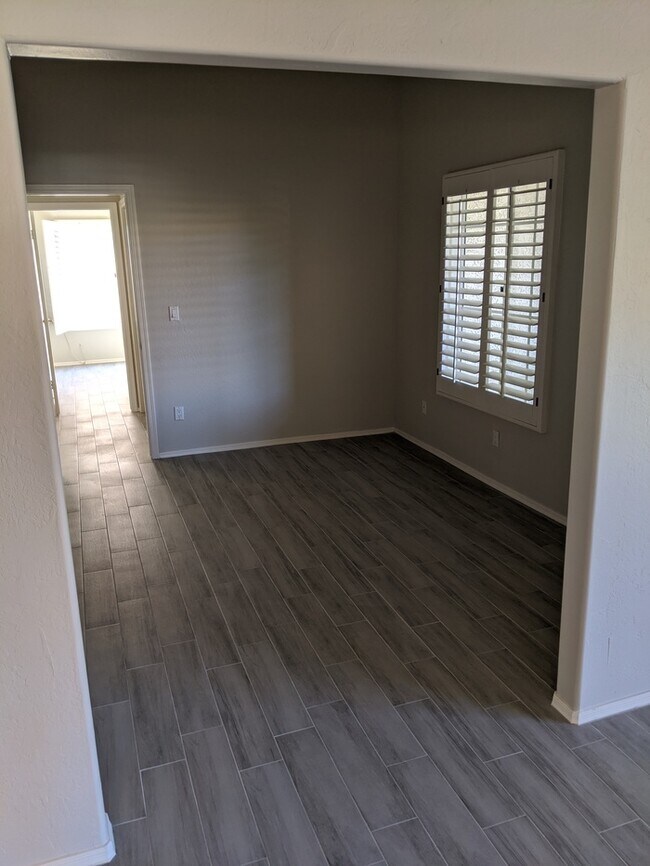 Foto del edificio - Beautiful home for rent in Scottsdale. MM