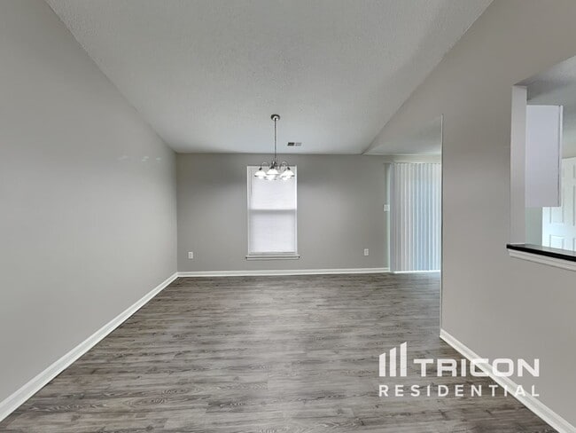 Building Photo - 4815 Harri Ann Dr