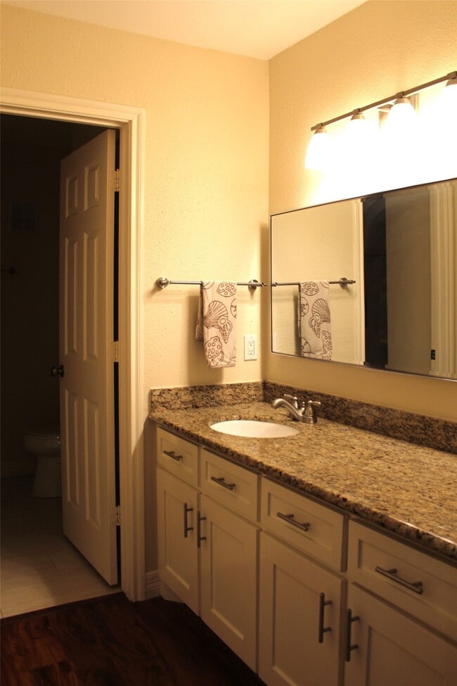 Building Photo - 14555 Wunderlich Dr
