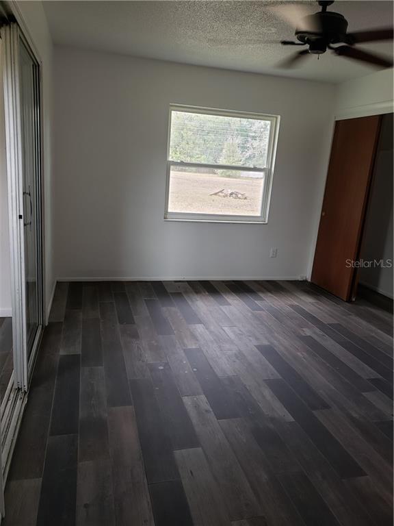 Building Photo - 30449 Dubsdread Dr
