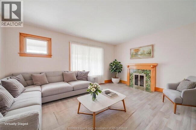 Photo du bâtiment - 1333 Windermere Rd