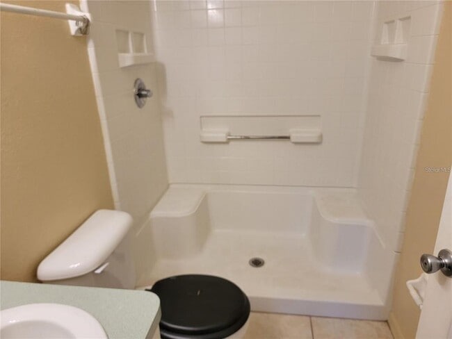 Building Photo - 15755 SW 33rd Ave Rd