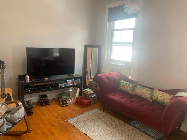Front Bedroom/Living Room - 1434 Snyder Ave