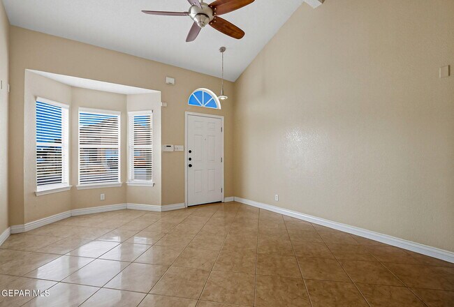Foto del edificio - 14328 Patriot Point Dr