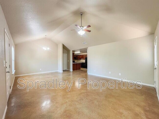 Building Photo - 4825 Deep Drive