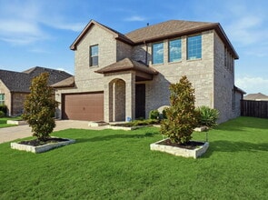 Building Photo - 1128 Red Hawk Ln
