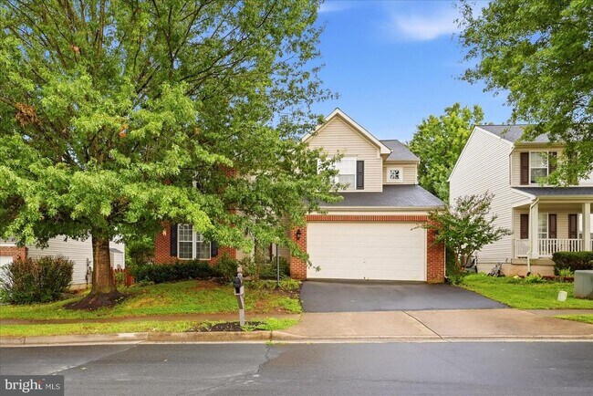 Building Photo - 10545 Turning Grass Way