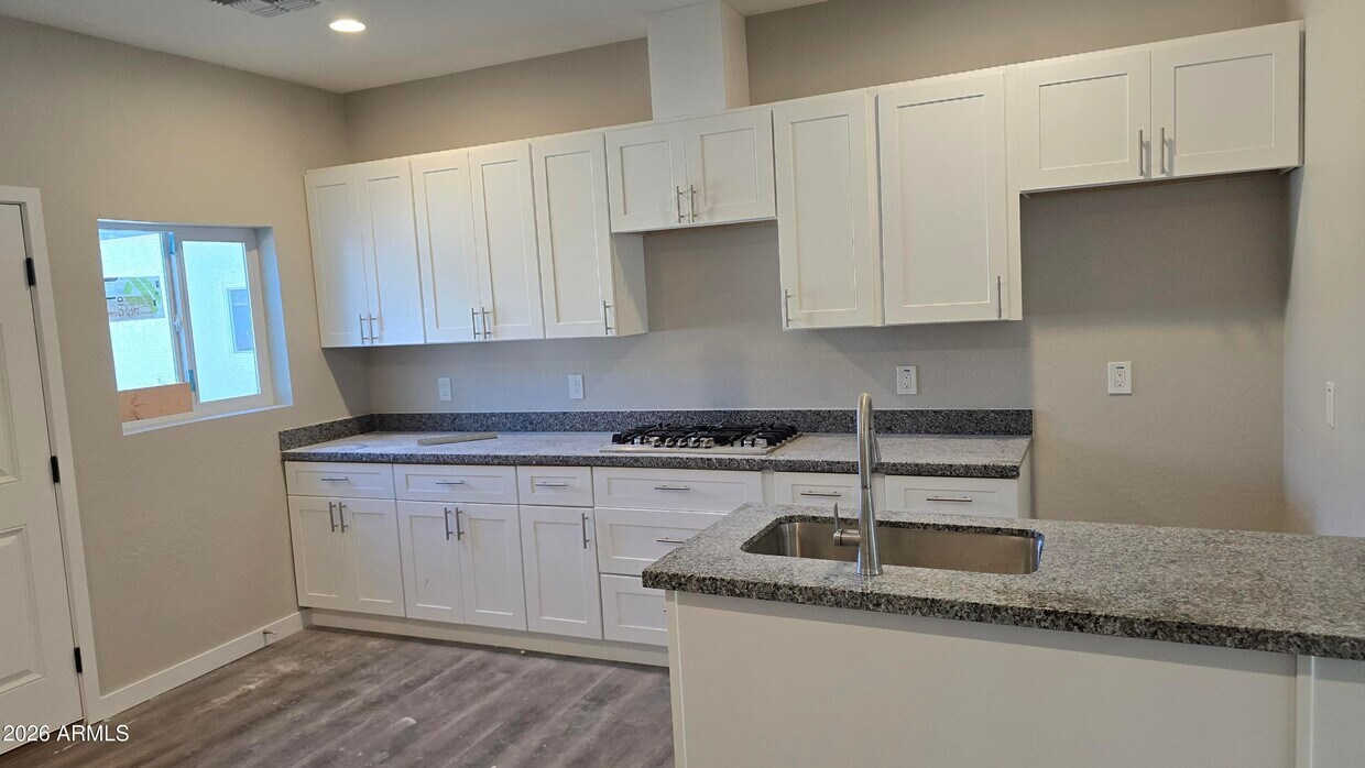 Foto del edificio - 732 E Carol Ave