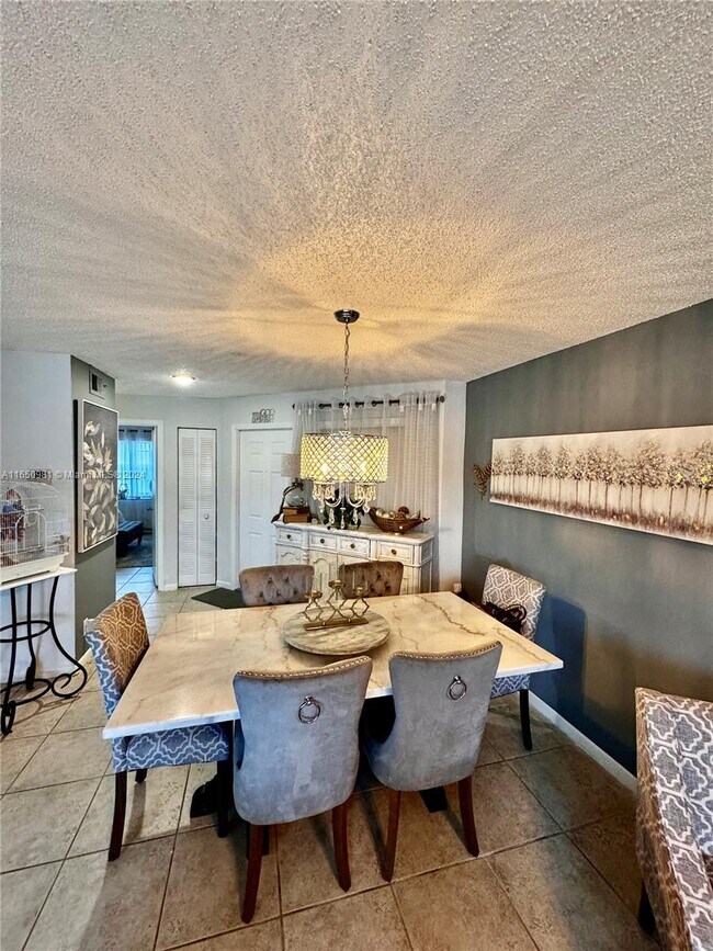 Foto del edificio - 333 SW 86th Ave