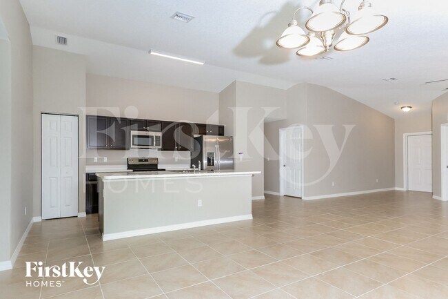 Foto del edificio - 2158 SW Algiers St