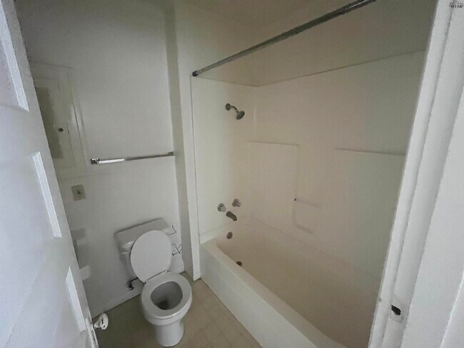 Foto del edificio - 2141 Ave K