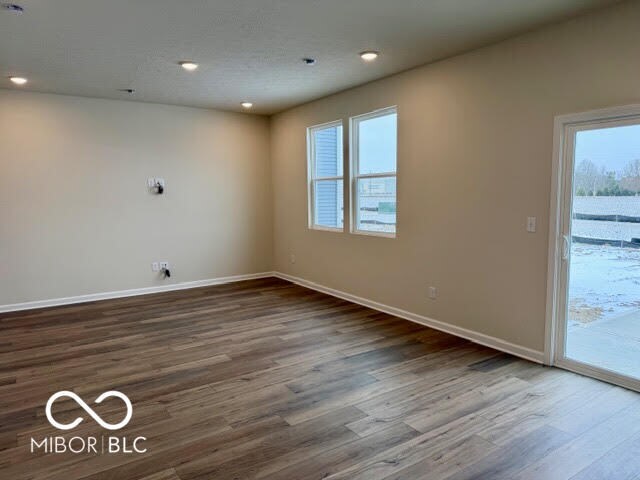 Foto del edificio - 3884 Sterling Dr