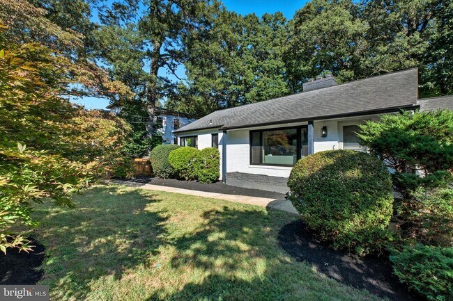 Foto del edificio - 2539 Gallows Rd