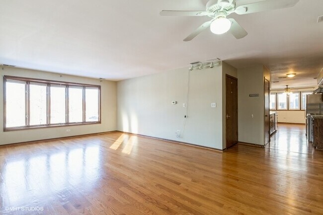 Building Photo - 205 N Catino Ct