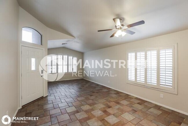 Building Photo - 1913 N 128th Ave, AVONDALE, AZ 85392