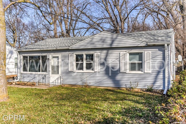 Building Photo - 3 br, 1 bath House - 4205 Savage Street