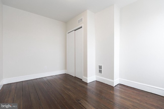 Foto del edificio - 2322 Memphis St