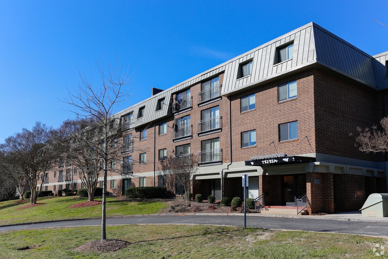 Woodlawn House Apartments Charlotte, NC
