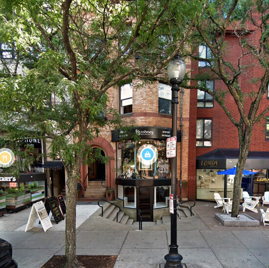 Primary Photo - 174 Newbury St