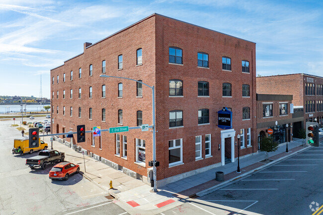 Bucktown Lofts