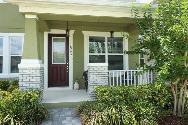 Foto del edificio - 16795 Olive Hill Dr