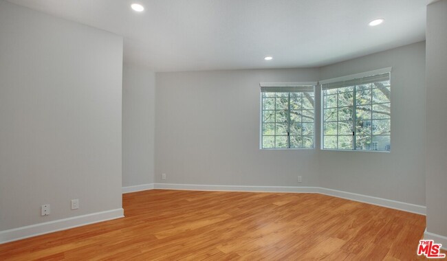 Building Photo - 1415 Peg Pl