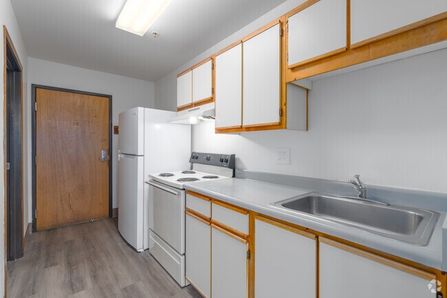 Estudio - 369 pies cuadrados - Cocina - WestShore Apartments