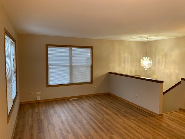 Building Photo - 426 Clifton Dr