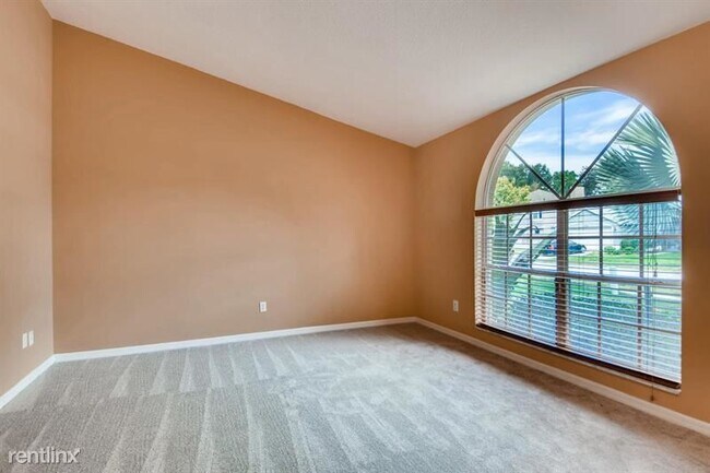 Building Photo - 3 br, 2 bath House - 12811 Forestedge Circ...