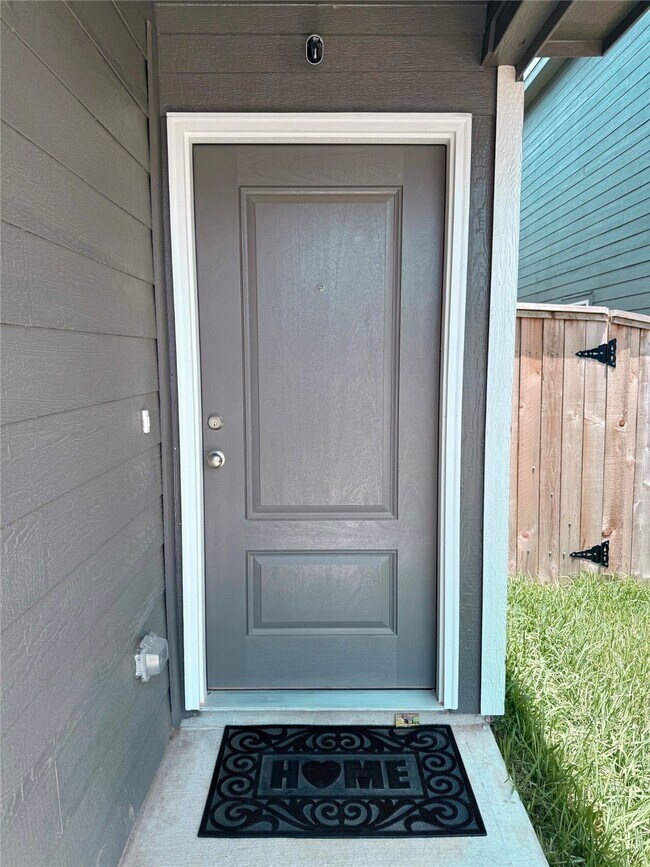 Foto del edificio - 21321 Carosella Dr