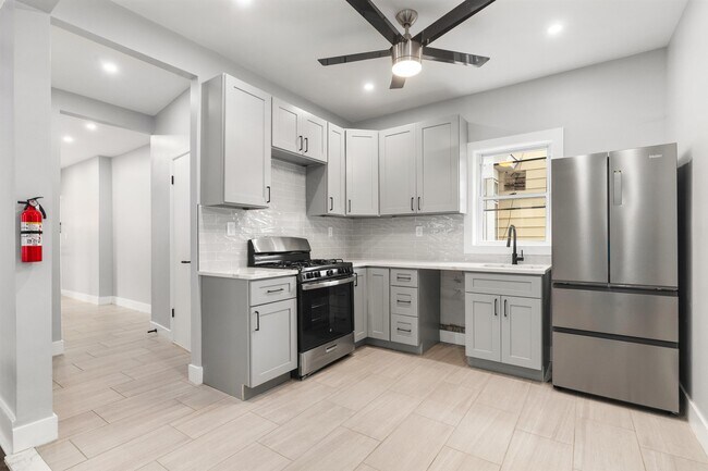 Foto del edificio - 410 76th St