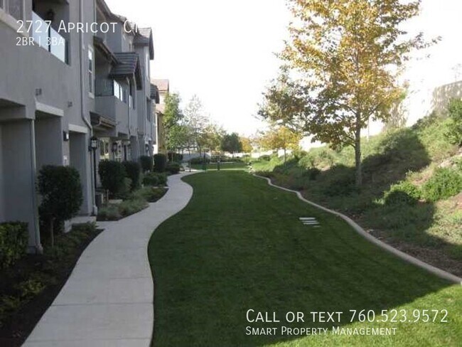 Building Photo - $500 off rent! 10/1 Lease!  Eastlake Condo...