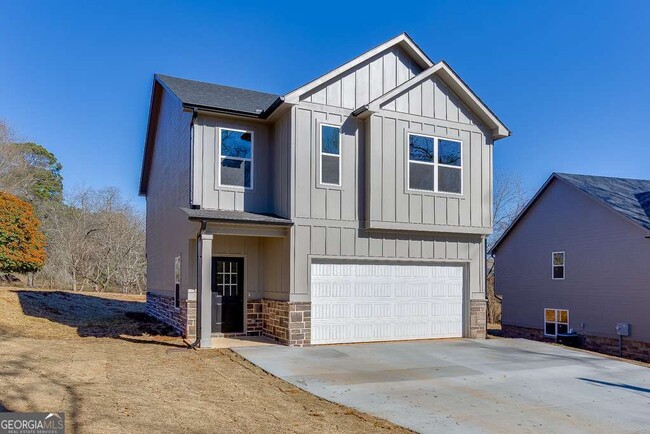 Building Photo - 569 Clayton St