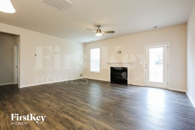 Building Photo - 104 Wild Lily Drive