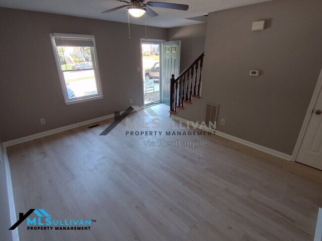 Photo - 2211 Peppertree Street Apartment