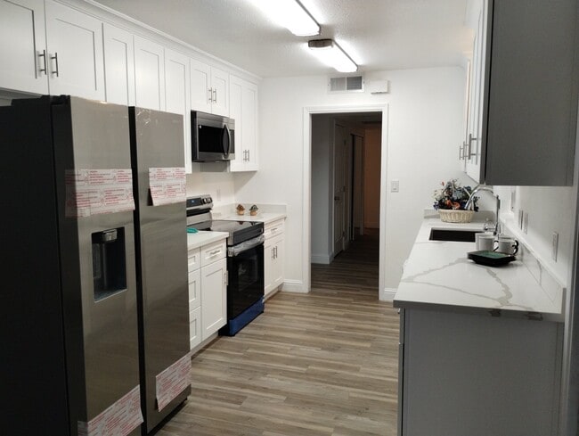 Foto del edificio - 637 Grambling Ct