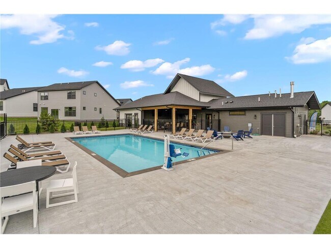 Building Photo - 6848 Aqua Trl