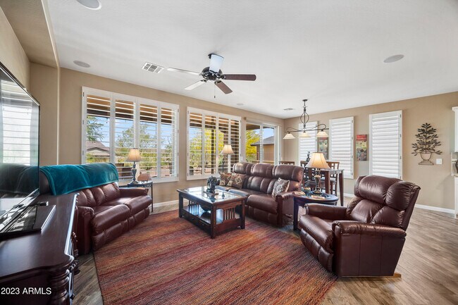 Building Photo - 3340 Big Sky Dr
