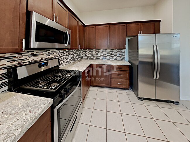 Foto del edificio - 2204 Perkins Crossing Dr