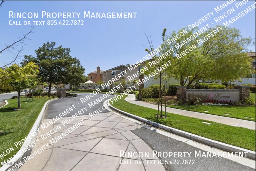 Primary Photo - *The Bridges-Fillmore* 3 Bedrooms/2.5 Baths