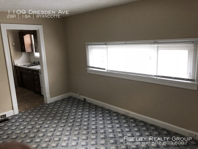 Building Photo - 1109 Dresden Ave - 3 beds, 1 full bath
